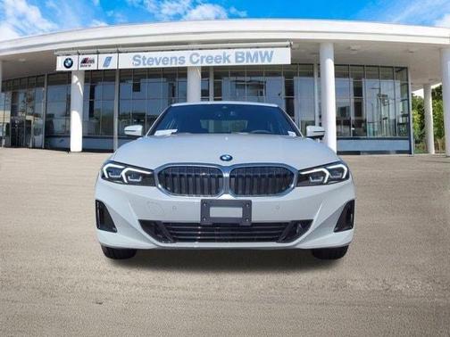 2025 BMW 330 xDrive