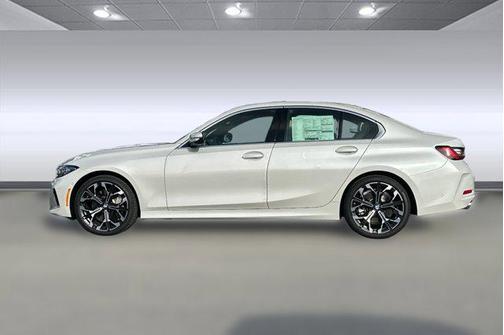 2026 BMW 330 xDrive NA