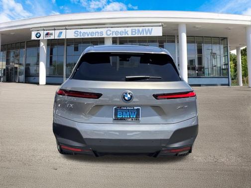 2023 BMW iX xDrive50
