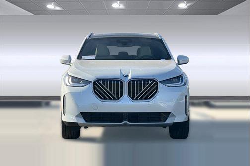 Mineral White Metallic 2026 BMW X3 30 xDrive