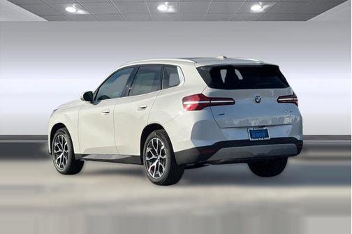 Mineral White Metallic 2026 BMW X3 30 xDrive