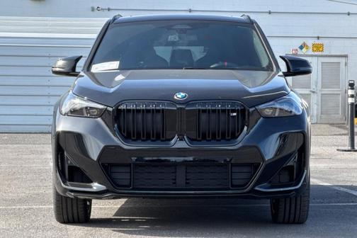 Black Sapphire Metallic 2026 BMW X1 M35i