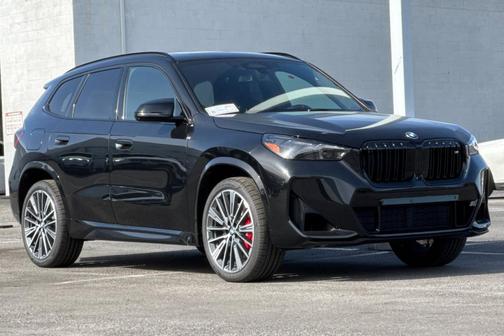 Black Sapphire Metallic 2026 BMW X1 M35i