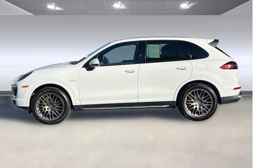 2017 Porsche Cayenne Cayenne S E-Hybrid