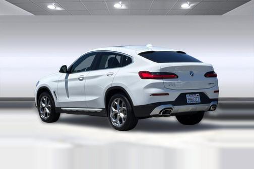 Alpine White 2023 BMW X4 xDrive30i