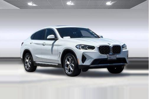 Alpine White 2023 BMW X4 xDrive30i