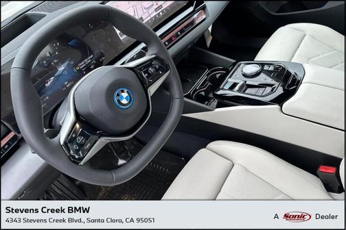 2025 BMW i5 eDrive40