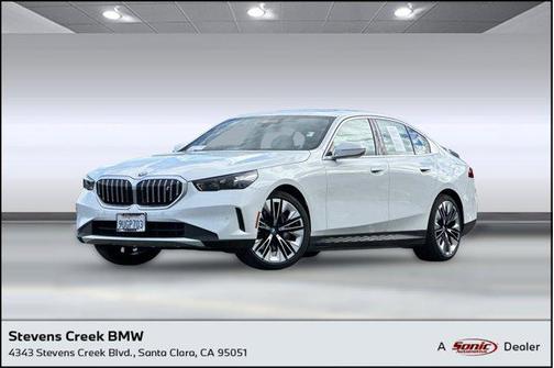 2025 BMW i5 eDrive40