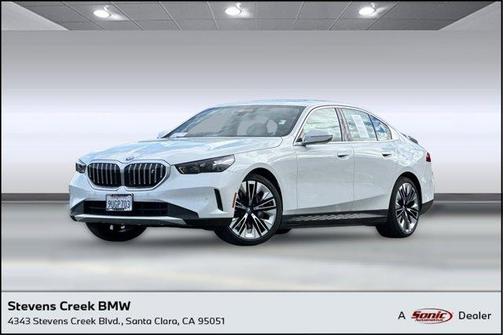 2025 BMW i5 eDrive40