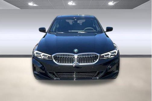 2025 BMW 330 i