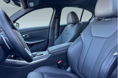 2024 BMW 330 i