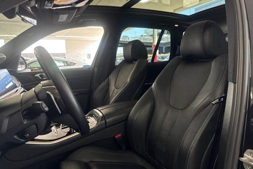 Black Sapphire Metallic 2021 BMW X5 xDrive40i