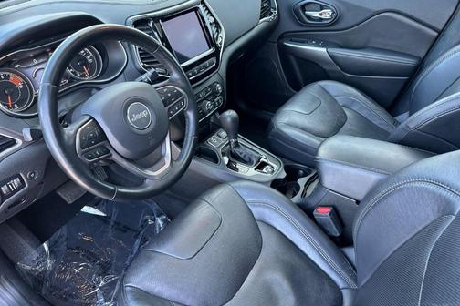Granite Crystal Metallic Clearcoat 2021 Jeep Cherokee Limited