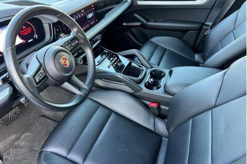 2024 Porsche Cayenne Cayenne