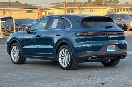 2024 Porsche Cayenne Cayenne