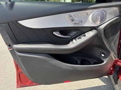 2019 Mercedes-Benz GLC 300 4MATIC Coupe