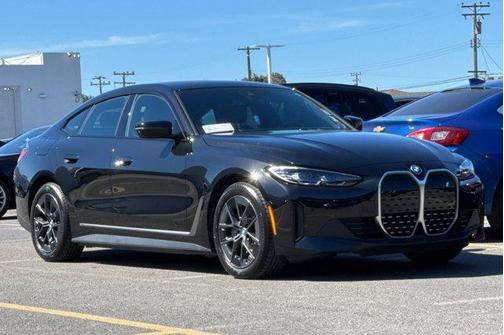 Black Sapphire Metallic 2023 BMW i4 Gran Coupe eDrive35