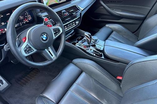 2022 BMW M5 Base