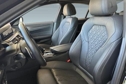 2023 BMW 530e Base