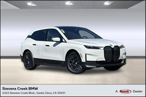 2025 BMW iX xDrive50