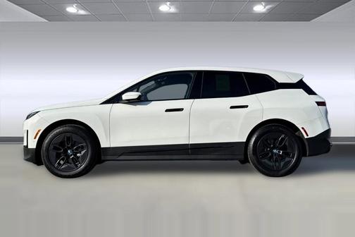 2025 BMW iX xDrive50