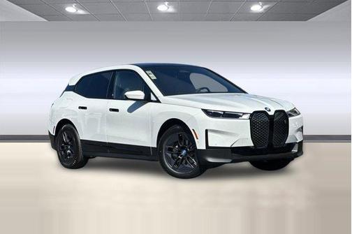 2025 BMW iX xDrive50