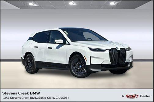 2025 BMW iX xDrive50