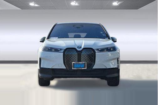 2025 BMW iX xDrive50