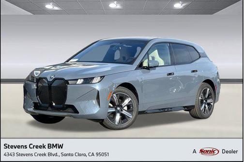2026 BMW iX xDrive60