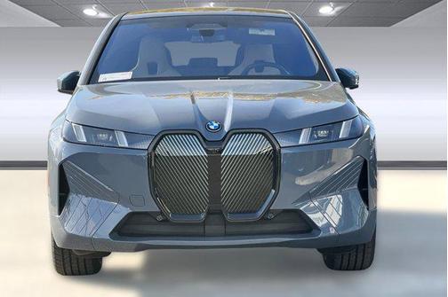 2026 BMW iX xDrive60