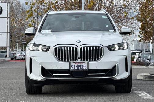 2025 BMW X5 xDrive40i