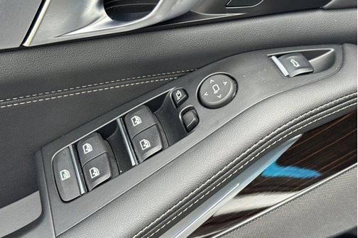 Alpine White 2025 BMW X5 xDrive40i