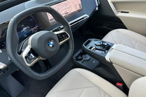 2026 BMW iX xDrive45