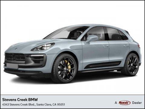 2022 Porsche Macan Base