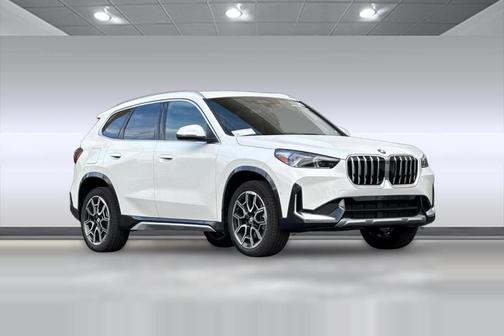 Alpine White 2026 BMW X1 xDrive28i