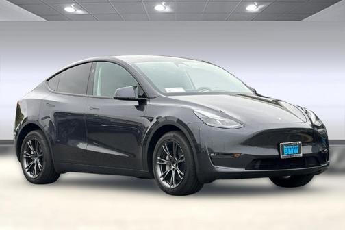 2025 Tesla Model Y Long Range Dual Motor All-Wheel Drive