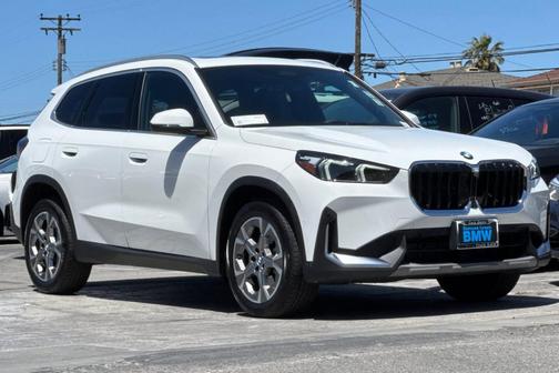 Alpine White 2023 BMW X1 xDrive28i