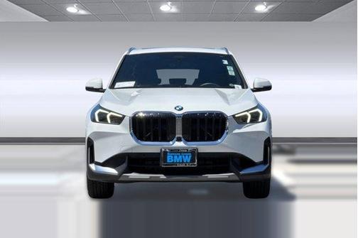 Alpine White 2023 BMW X1 xDrive28i