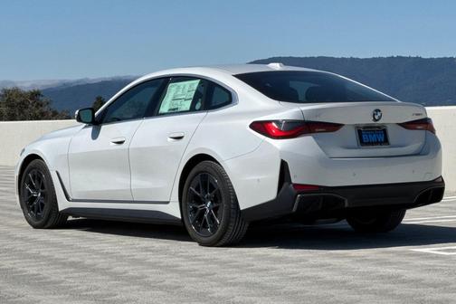 Mineral White Metallic 2026 BMW i4 Gran Coupe xDrive40