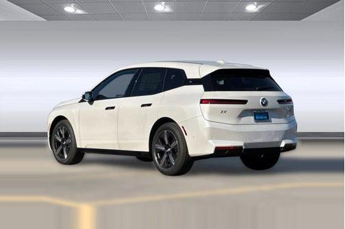 2026 BMW iX xDrive45