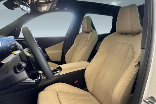 Mineral White Metallic 2026 BMW X3 30 xDrive