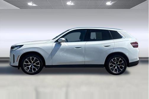 Mineral White Metallic 2026 BMW X3 30 xDrive