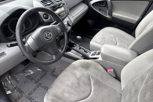 Barcelona Red Metallic 2009 Toyota RAV4 Base