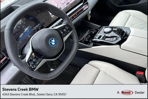2025 BMW i5 eDrive40