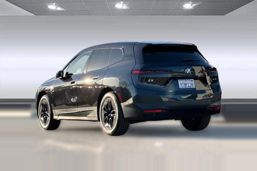 2025 BMW iX xDrive50