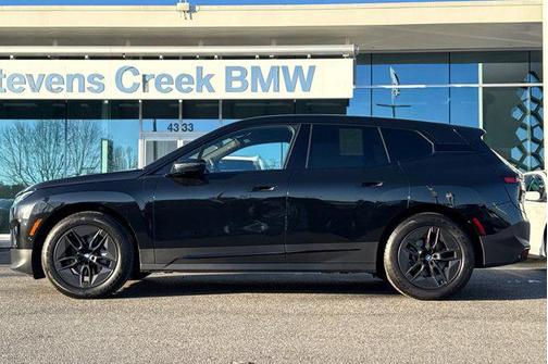 2025 BMW iX xDrive50