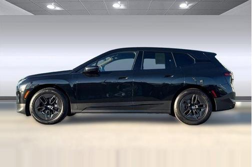 2025 BMW iX xDrive50