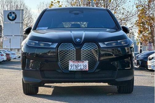 2025 BMW iX xDrive50