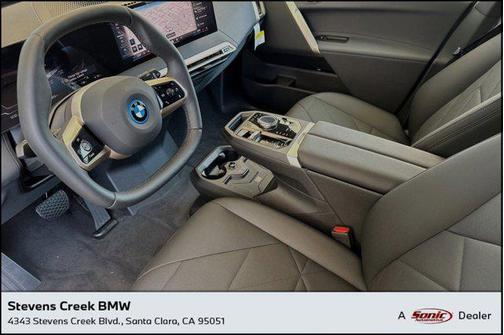 2025 BMW iX xDrive50