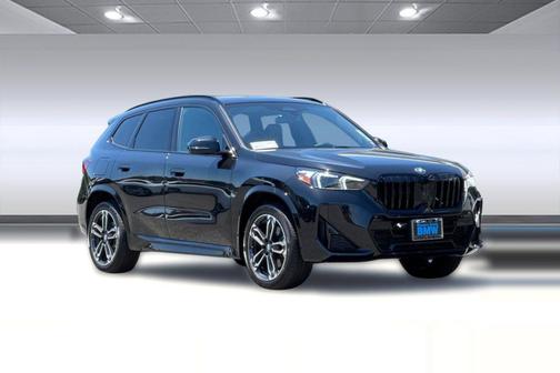 Black Sapphire Metallic 2026 BMW X1 xDrive28i